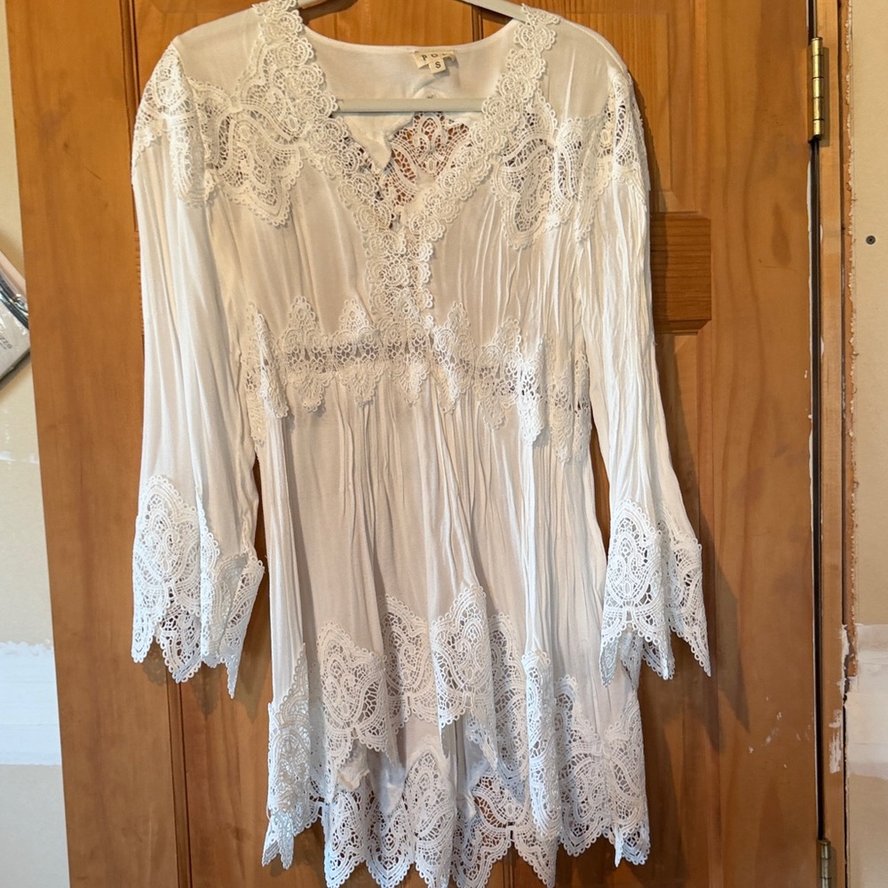 Pol Lace Trim Peasant Tunic Top in Cream